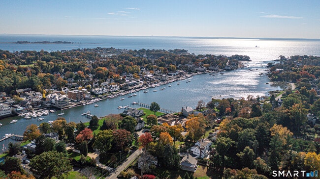 Building Photo - 88 5 Mile River Rd