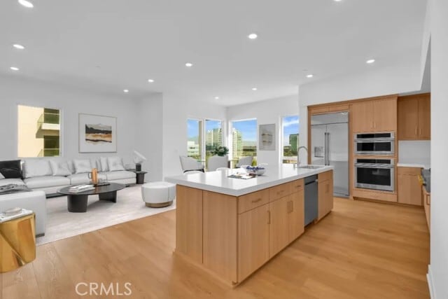 Building Photo - 3614 Rivington