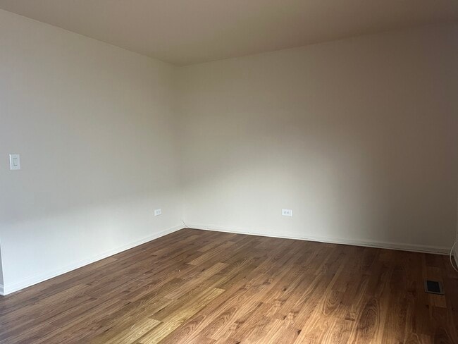 Photo - 1871 Independence Ct