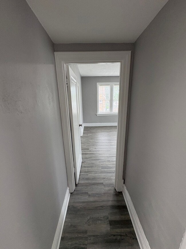 5345-49 Cabanne