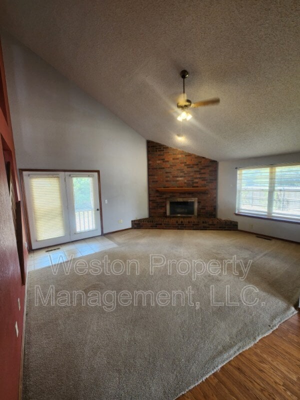 Photo - 3220 Duvall Dr