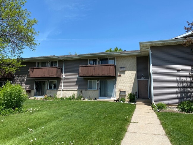 2111 Refset Drive