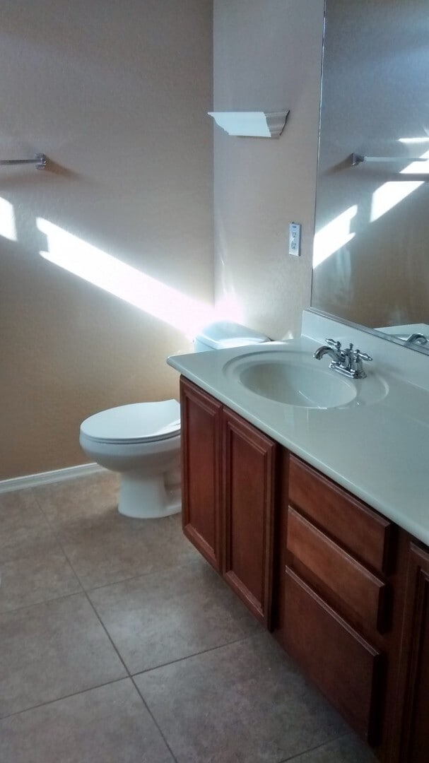 Photo - Beautiful Home in Shamrock Estates!