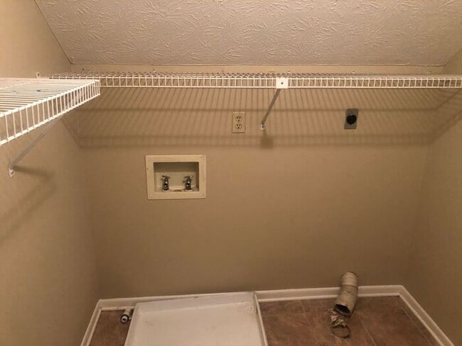 Photo - Charming 4-Bedroom Cape Cod Home in Knoxville