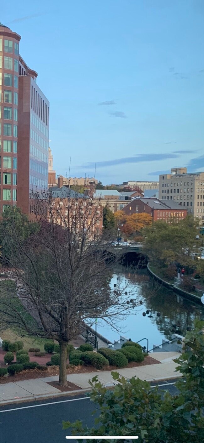 Apartments For Rent Near Johnson Wales University Downcity Campus In Providence Ri Forrent Com