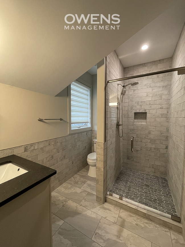 Photo - Upscale Living in Downtown Apartment Unit B