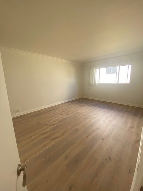 Photo - 333 S Elm Dr