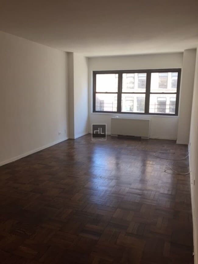 Building Photo - 5 AVENUE Rental