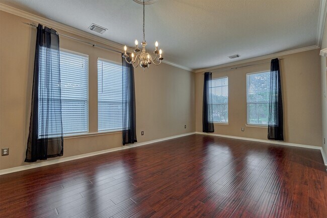 Photo - 8406 Oak Villa Ct