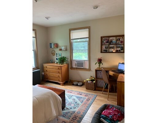 Photo - 157 Pearl St Unit 2