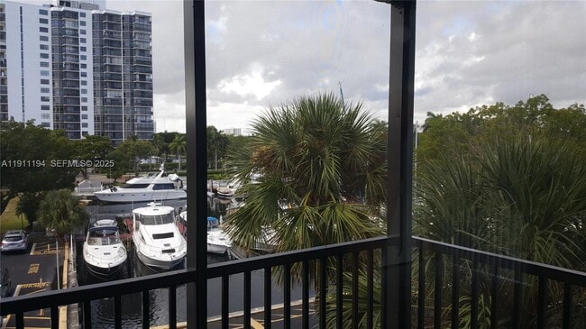 Photo - 3401 N Country Club Dr Unit 412