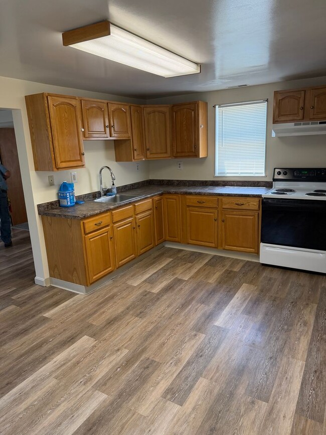 Building Photo - 24-26 Orange Street Unit 26-02
