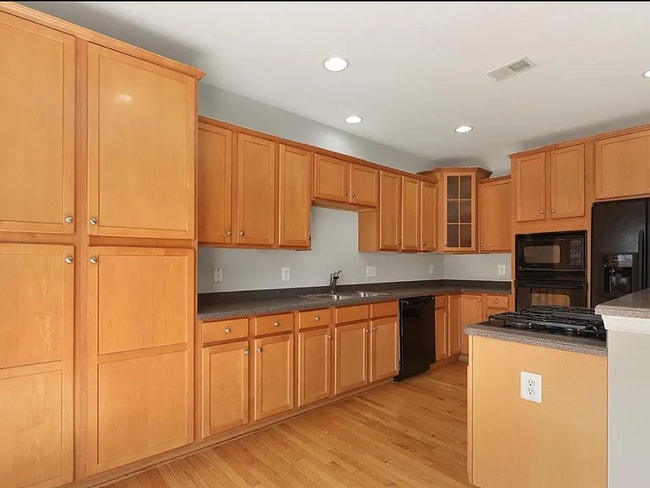 Photo - 1110 Posey Ln