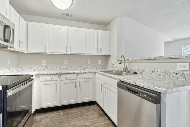 Varia at Oakcrest