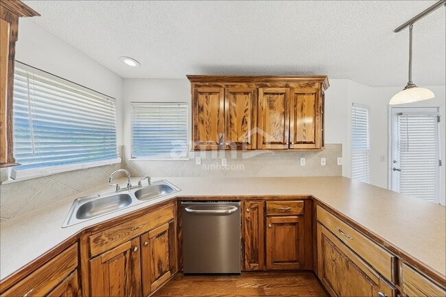 Photo - 2188 Sierra Dr