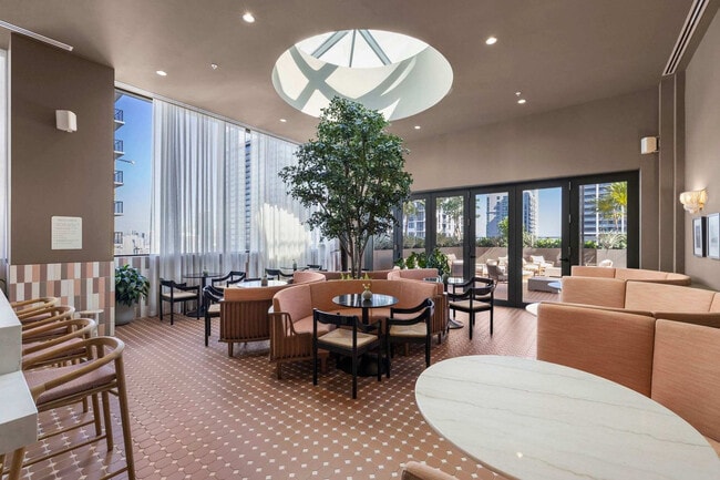 Photo - 11 NE 6th St Unit ID1373693P