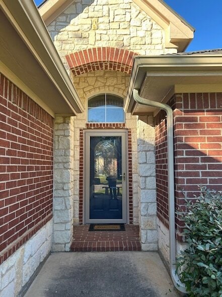 Building Photo - 4815 Stetson Dr N Rental