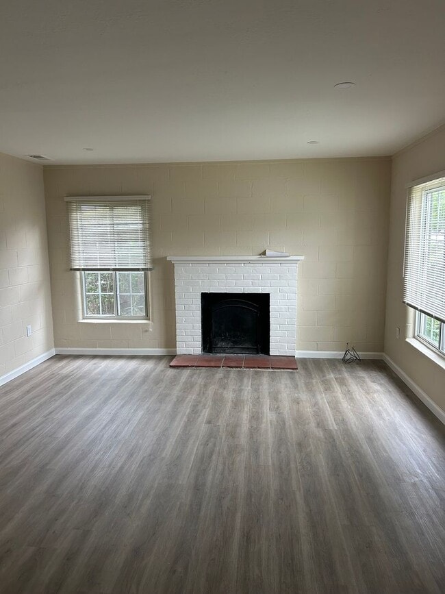 Photo - Adorable home in San Carlos with large yard