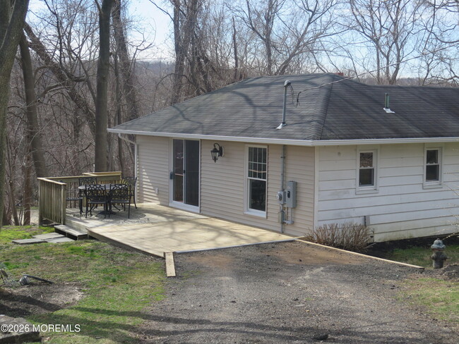 Photo - 545 Cooper Rd