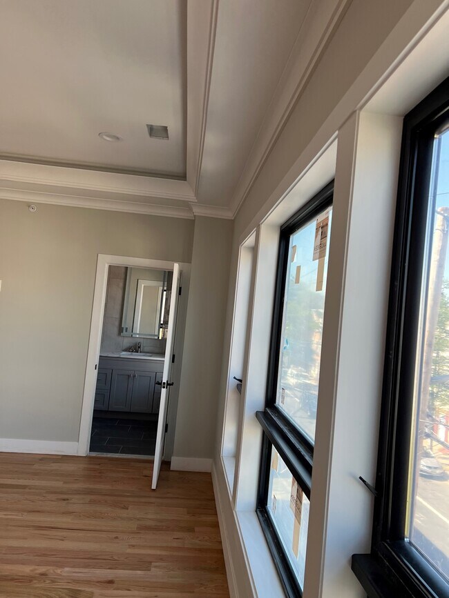 Photo - 647 N 7th St Unidad 2