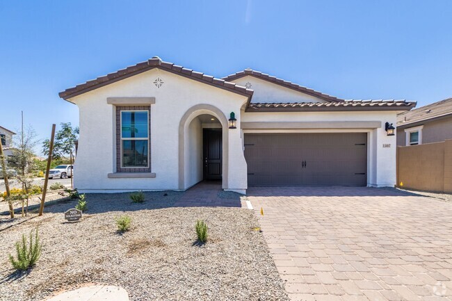 Building Photo - Beautifully Furnished Home in New Gilbert ...