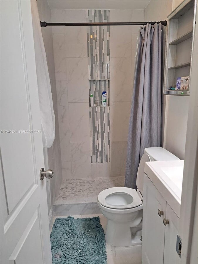 Photo - 2220 N 57th Way