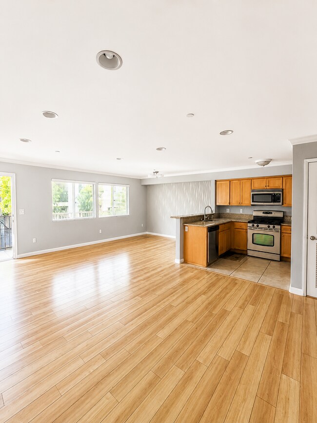13623 Sherman Way Unit 205