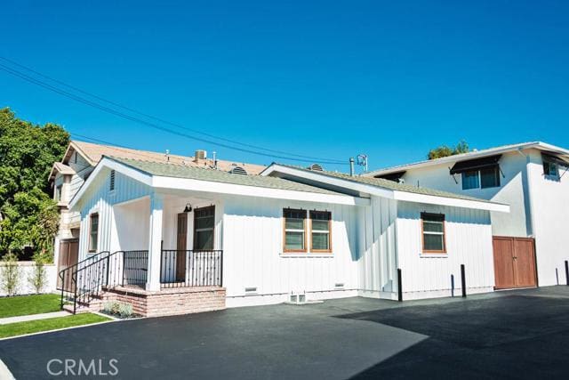 Photo - 553 N Olive St