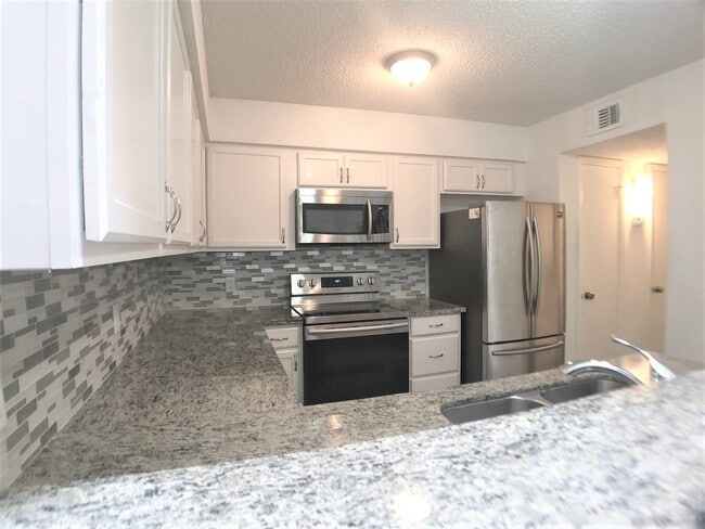 Photo - 2510 Grants Lake Blvd Unidad 56