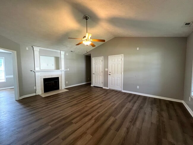 Photo - 212 Sharpsburg Rd