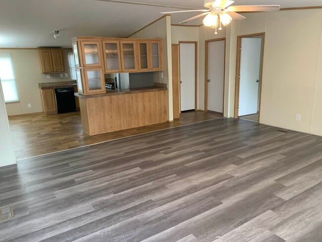 Photo - 125 Alyene Dr
