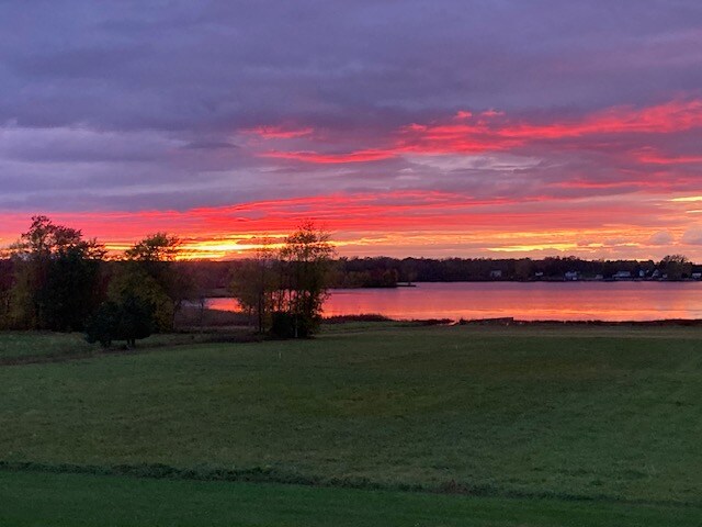 Photo - 401 Quarry Rd