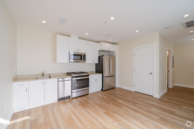 Interior Photo - EdgeWay Rental