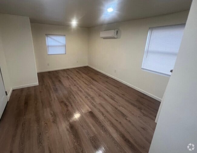 Building Photo - 316 W Sherman St Unit 1 Rental