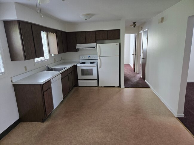 Photo - 1341 E Highland Ave Unit #1