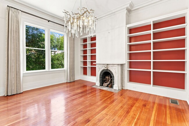 Photo - 2570 Folsom St