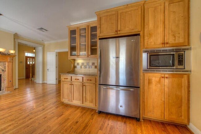 Photo - 4527 Avenue B Unit A