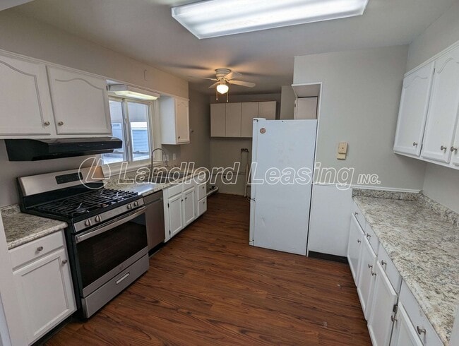 Photo - Avon Lake Ranch with Fresh Updates, Vaulted Ceilings, and More!