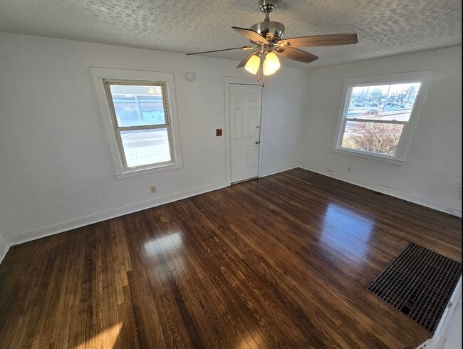 Photo - 3905 18th Ave