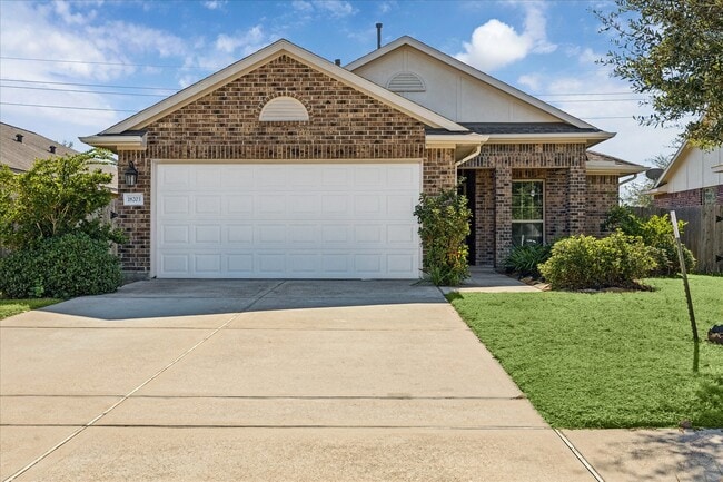 Photo - 18203 Alora Springs Trace