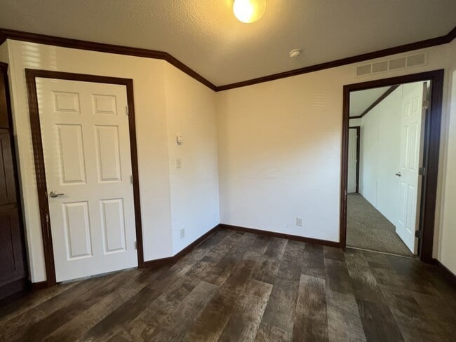 Photo - 7126 123rd St W