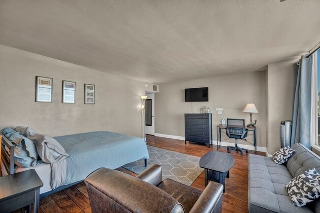 Photo - Fully Furnished Downtown Condo