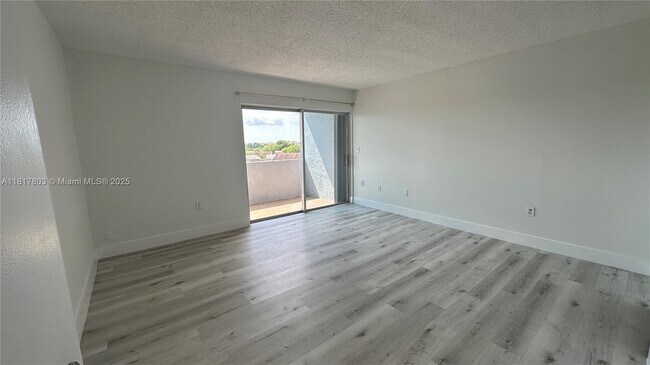 Photo - 9359 Fontainebleau Blvd Unit F411