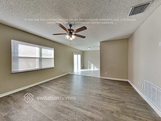 Photo - 234 Regal Park Dr