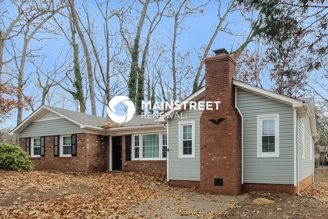 Photo - 2 Bedroom Pet-Friendly Home in CHARLOTTE, ...