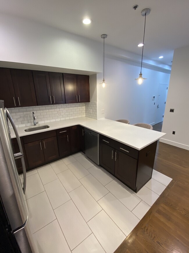 Photo - 45 Main St Unit 2L