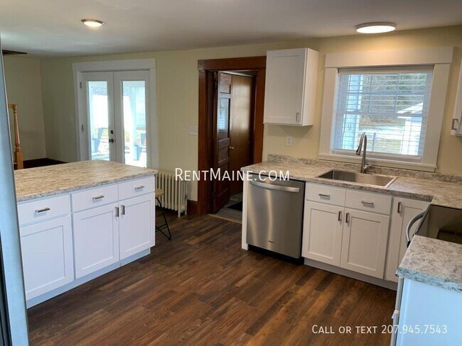 Photo - 54 Western Ave