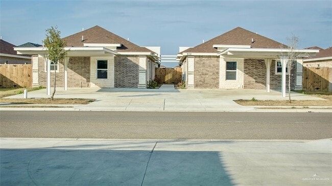 Building Photo - 16 W Kohala Ave Unit 2