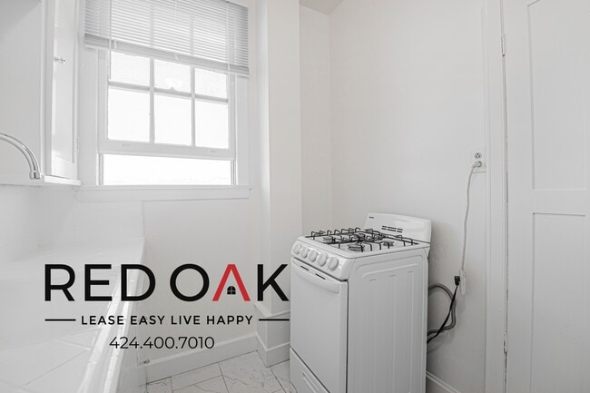 Photo - 2505 W 6th St Unidad 1002