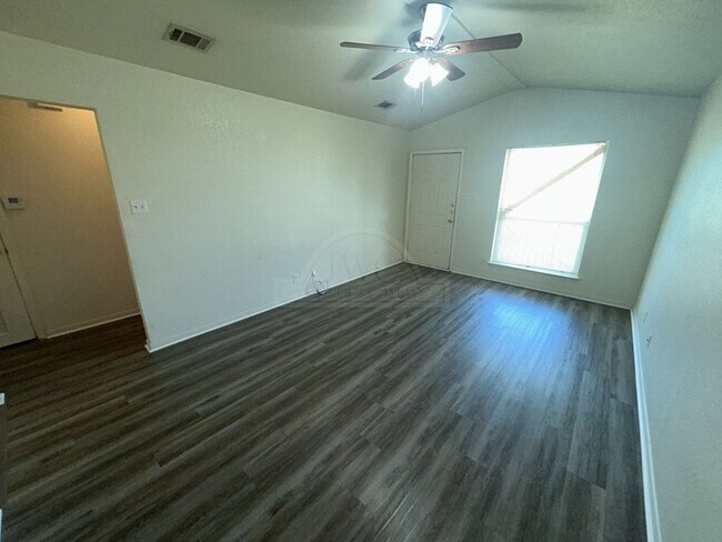 Photo - 1011 Industrial Ave Unit 1011 Industrial Ave